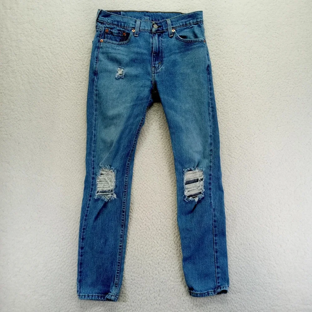 Levi's Mens Jeans Blue Distressed Relaxed Fit Button Fly Size 31x30‎ No Tags